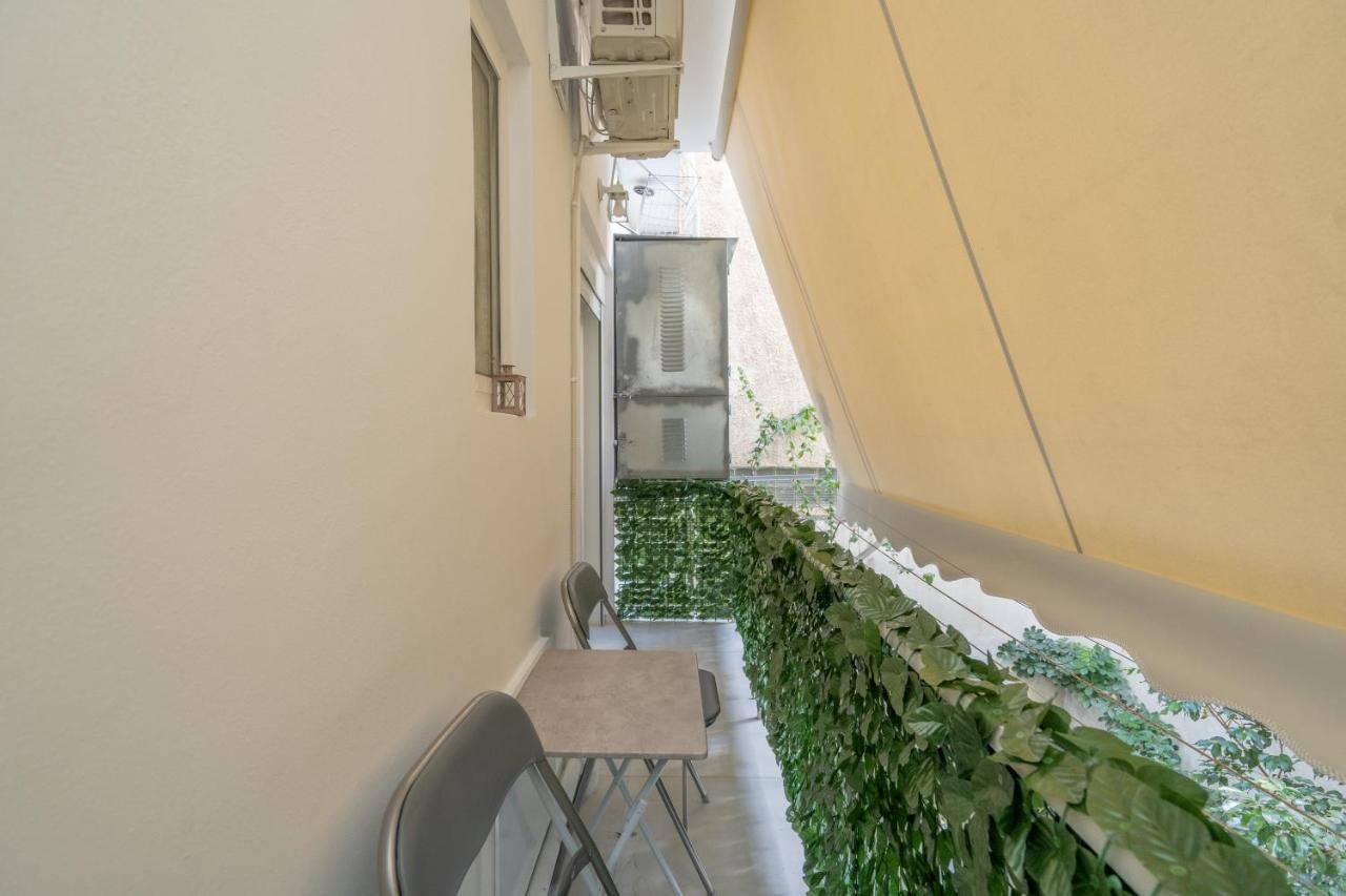 Comfy Apt Next To Metro Athens Ngoại thất bức ảnh