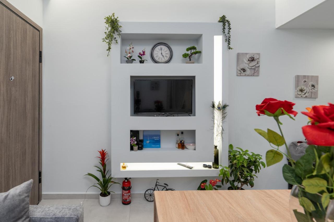 Comfy Apt Next To Metro Athens Ngoại thất bức ảnh